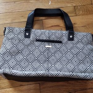 Retired Jewell By Thirty One black and white bag repeated triangle design
